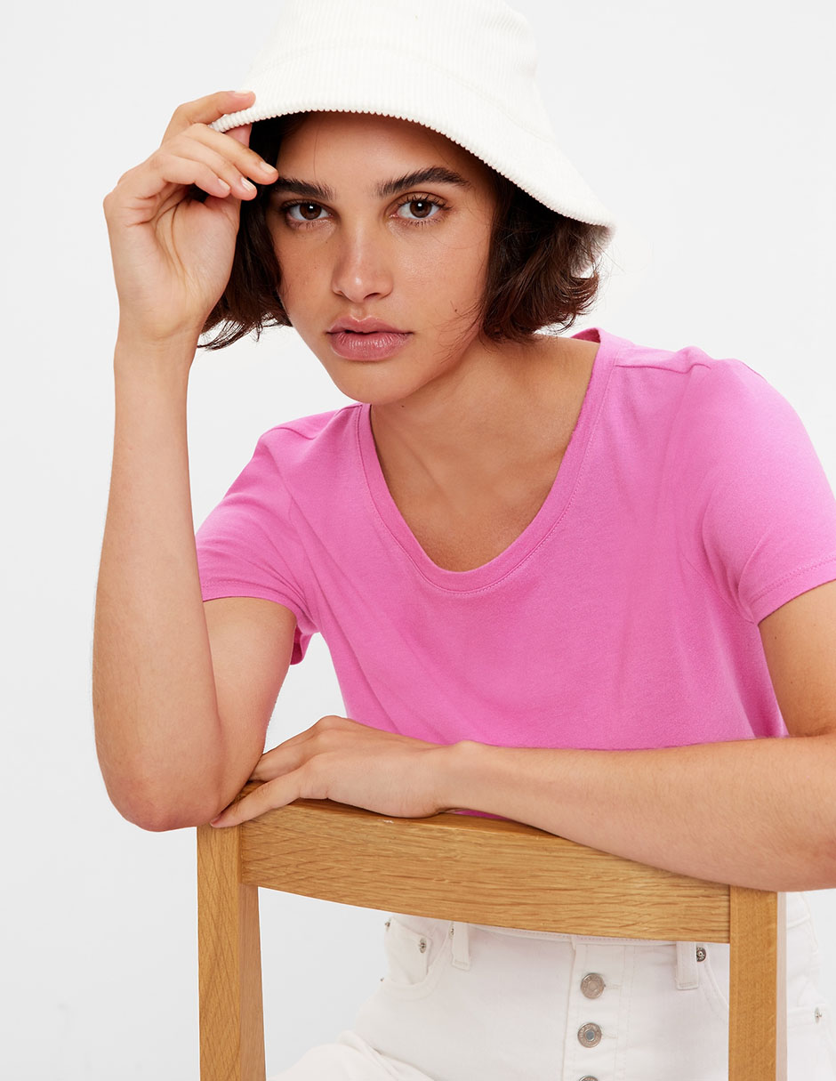 Playera manga corta cuello redondo para mujer