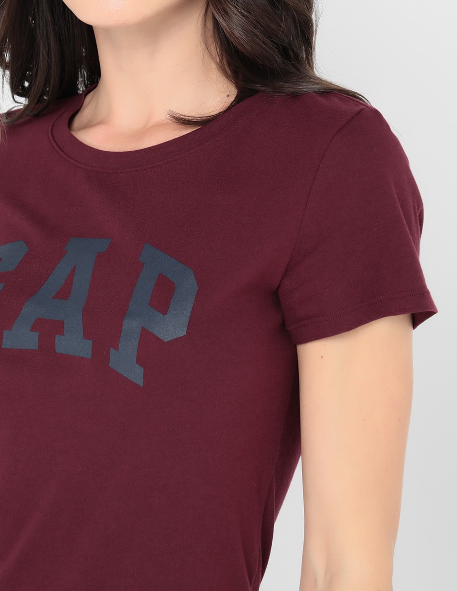 Playera manga corta cuello redondo para mujer