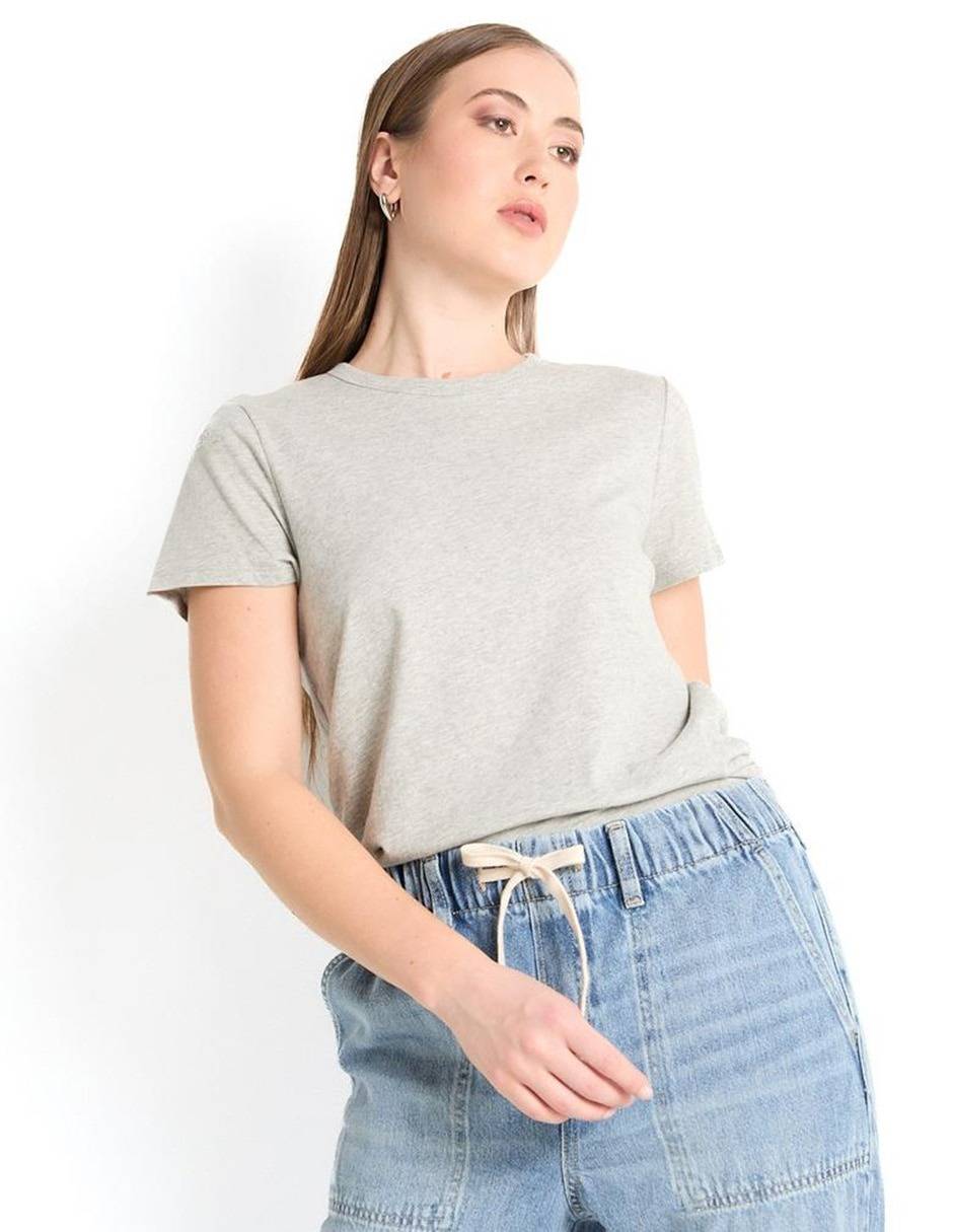 Playera manga corta cuello redondo mujer Playera manga corta cuello redondo mujer