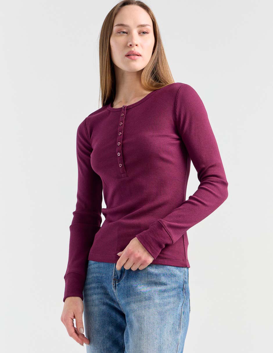 Playera manga larga cuello con botón mujer 2