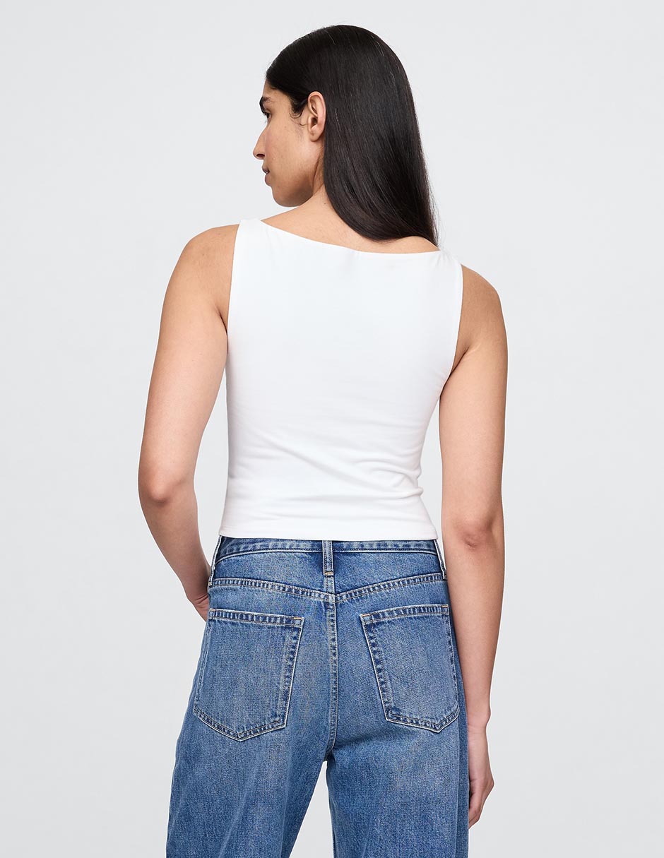 Playera cuello ojal para mujer 2