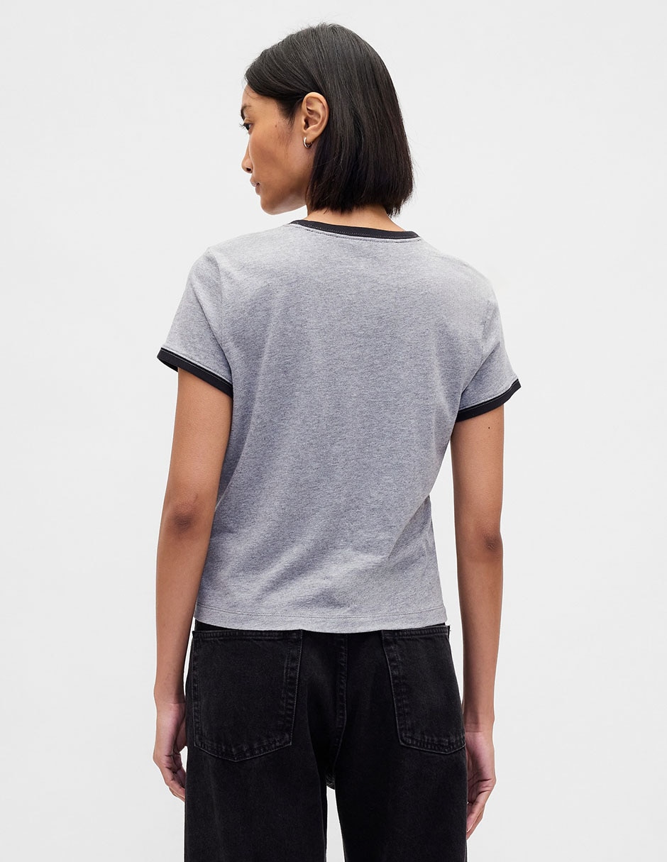 Playera manga corta cuello redondo para mujer