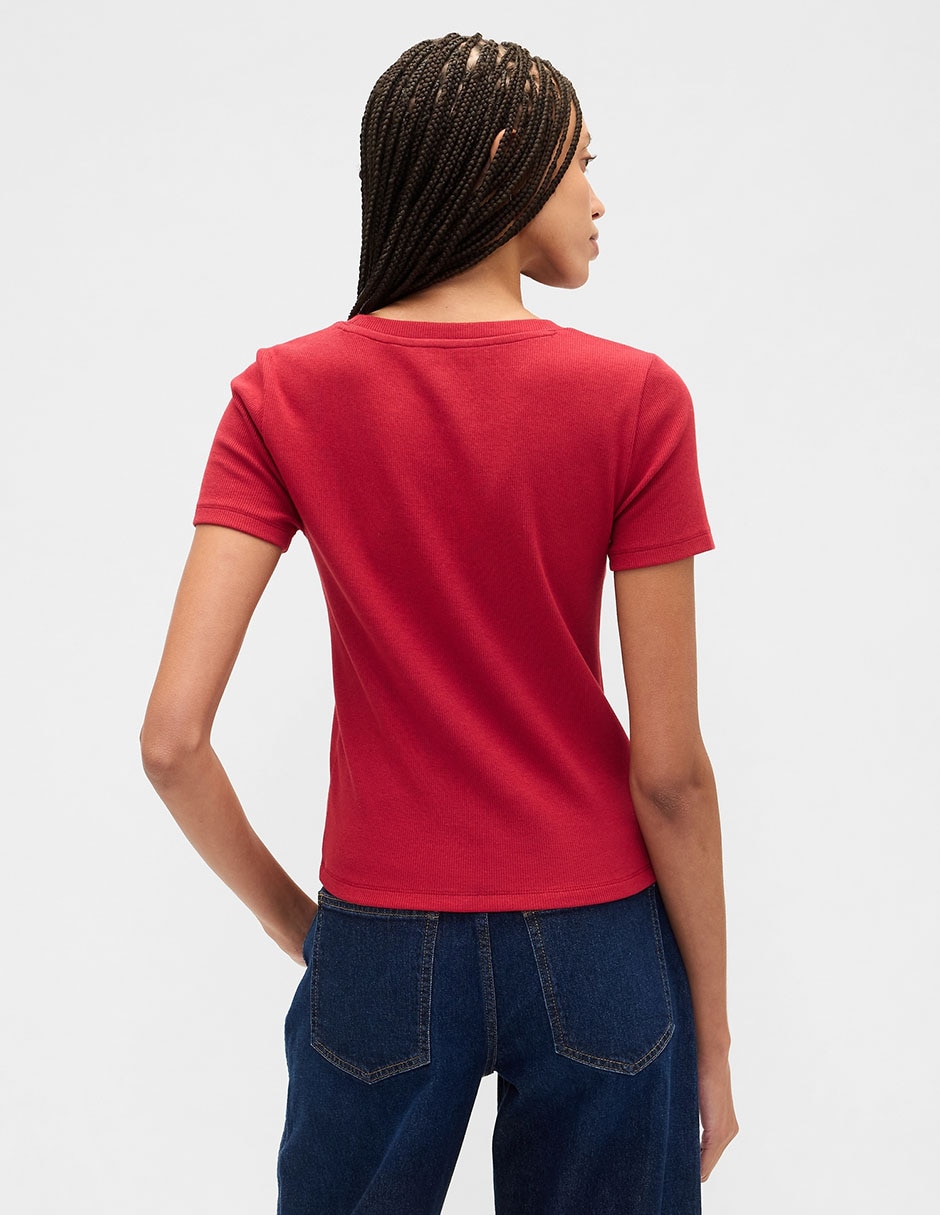 Playera manga corta cuello redondo para mujer