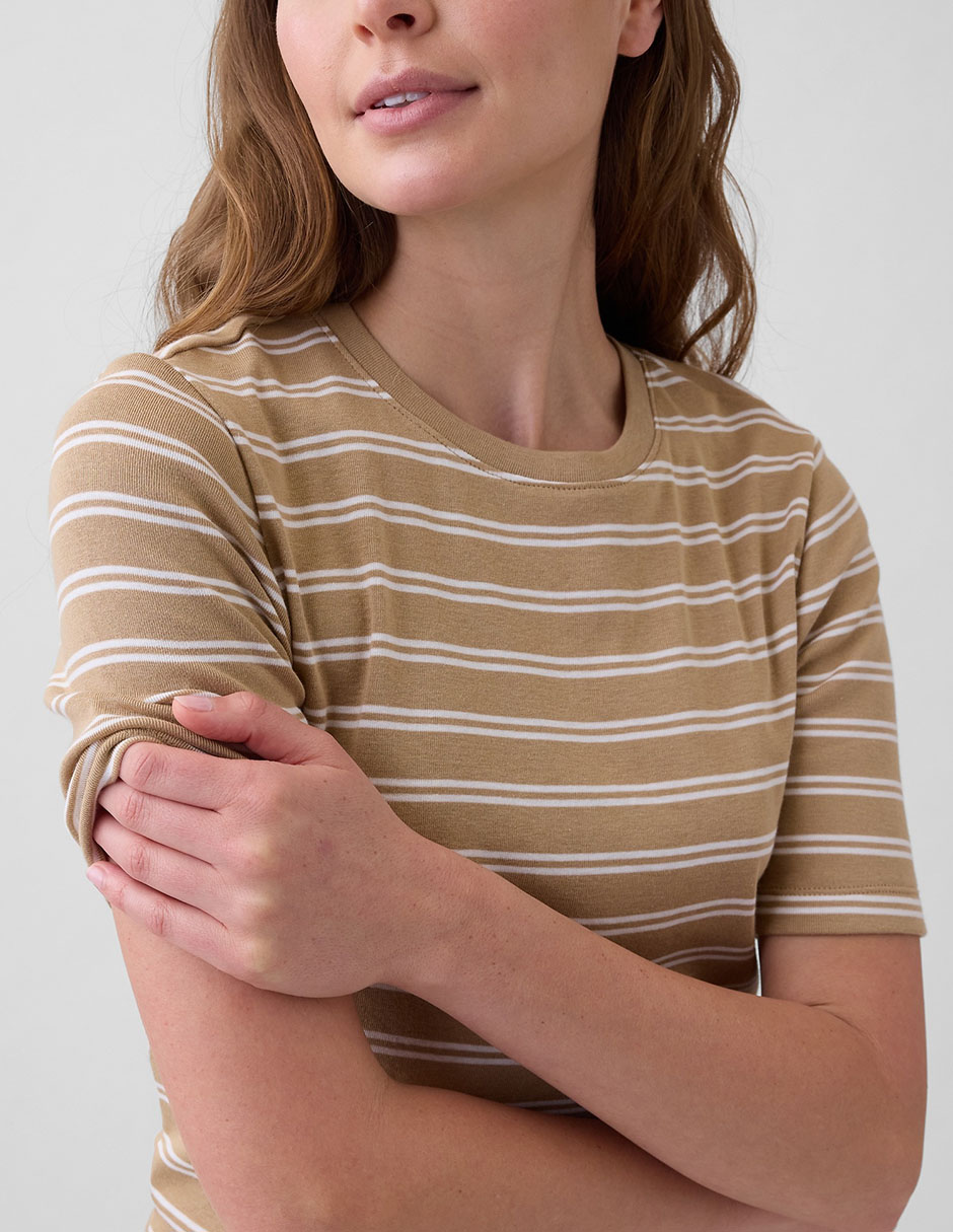 Playera manga corta cuello redondo para mujer 4