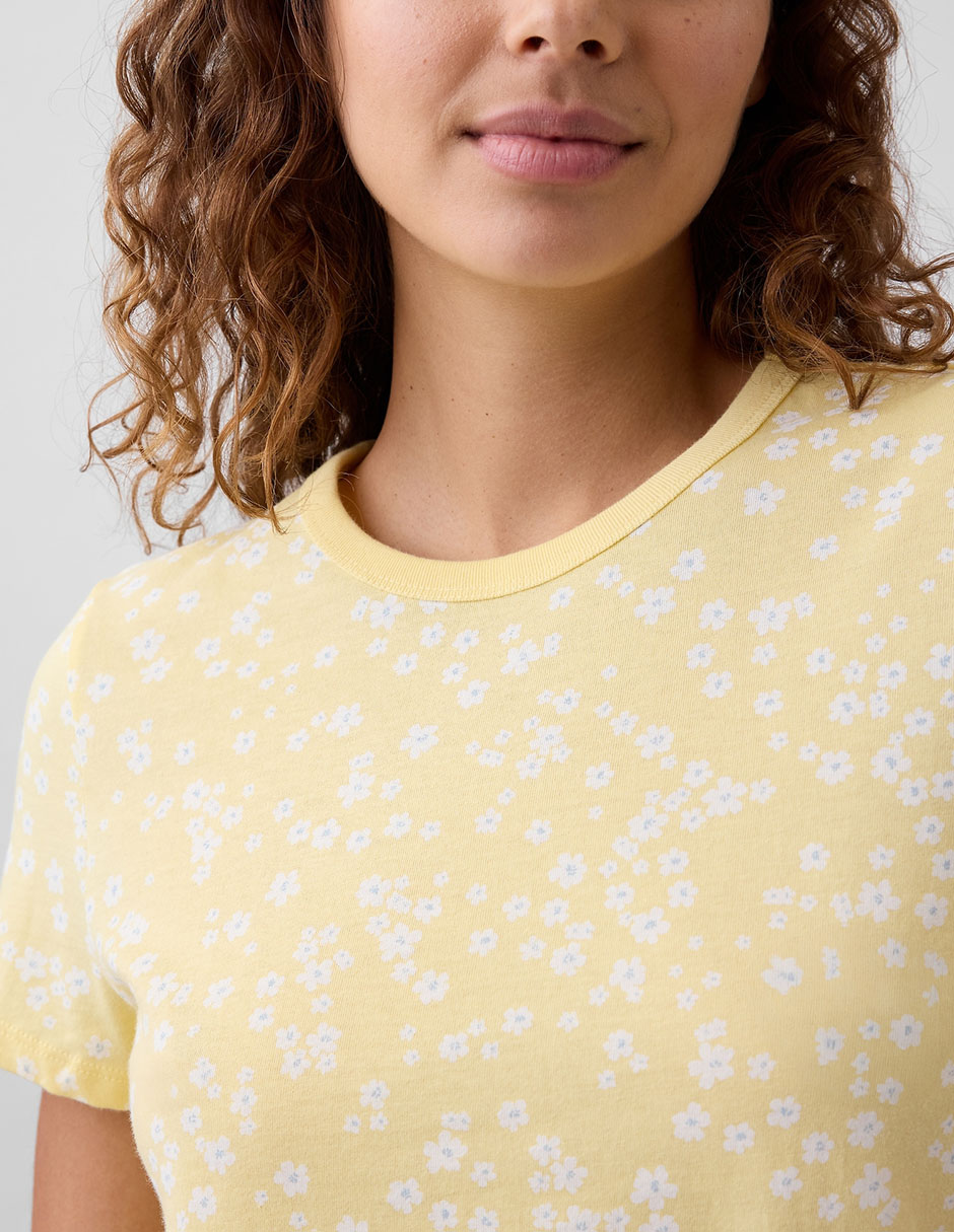 Playera manga corta cuello redondo para mujer