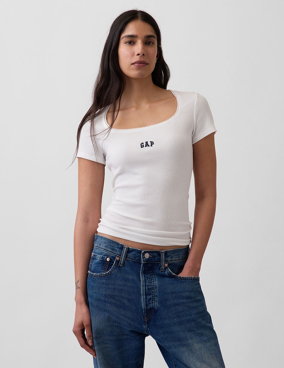 Playera manga corta cuello cuadrado para mujer 1