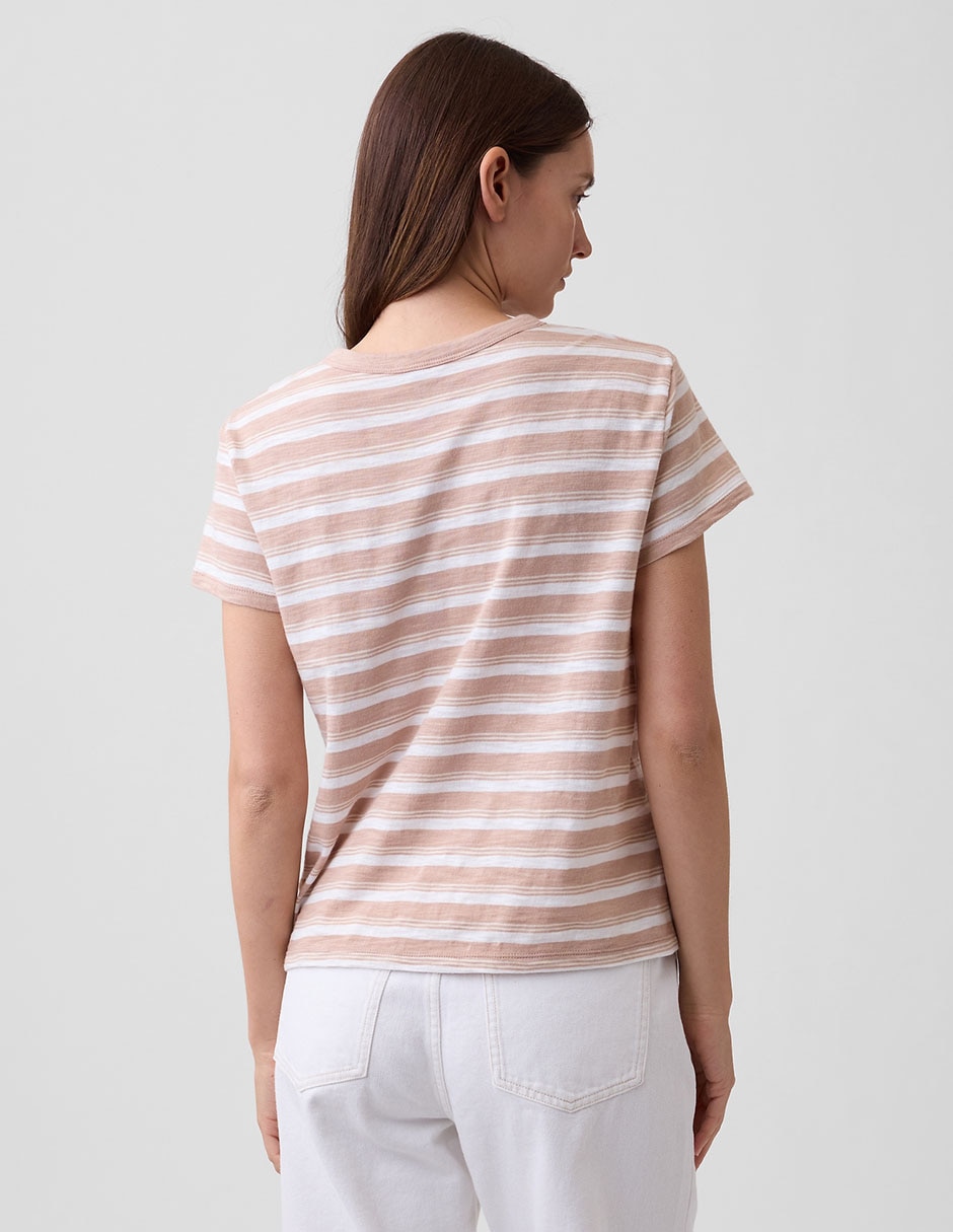 Playera GAP manga corta cuello redondo para mujer