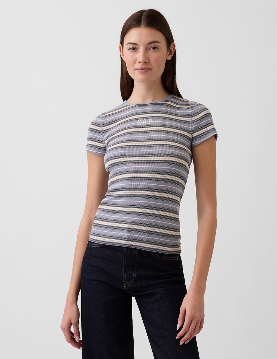 Playera manga corta cuello redondo para mujer