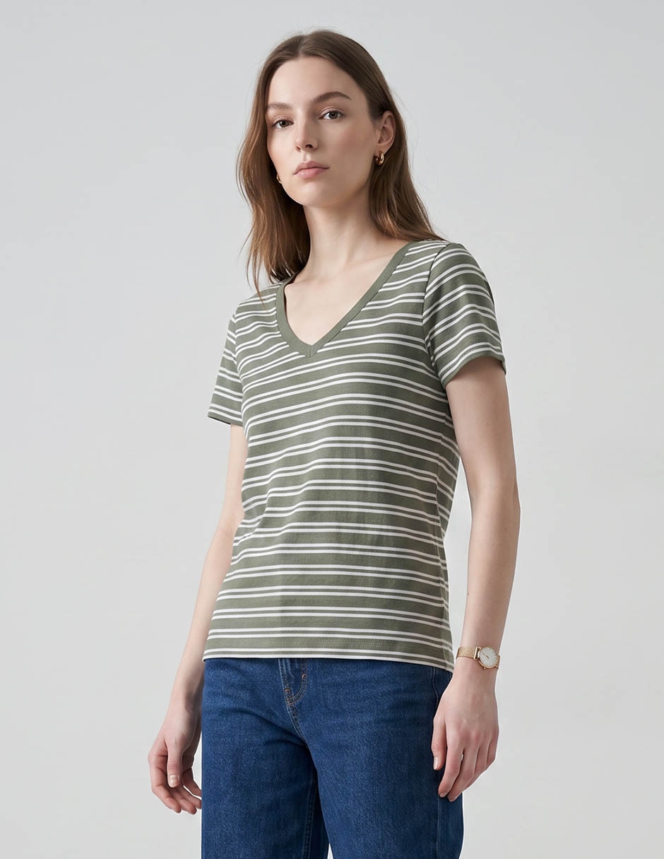 Playera manga corta cuello v para mujer