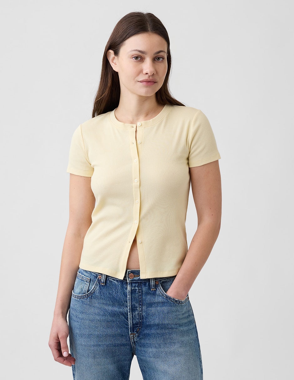 Playera manga corta cuello con botón para mujer