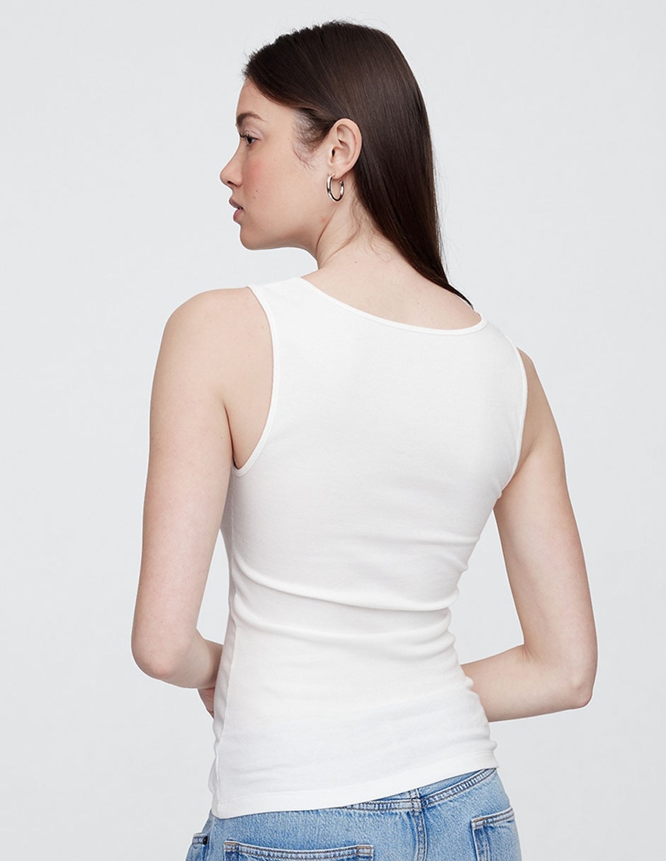 Playera cuello redondo para mujer