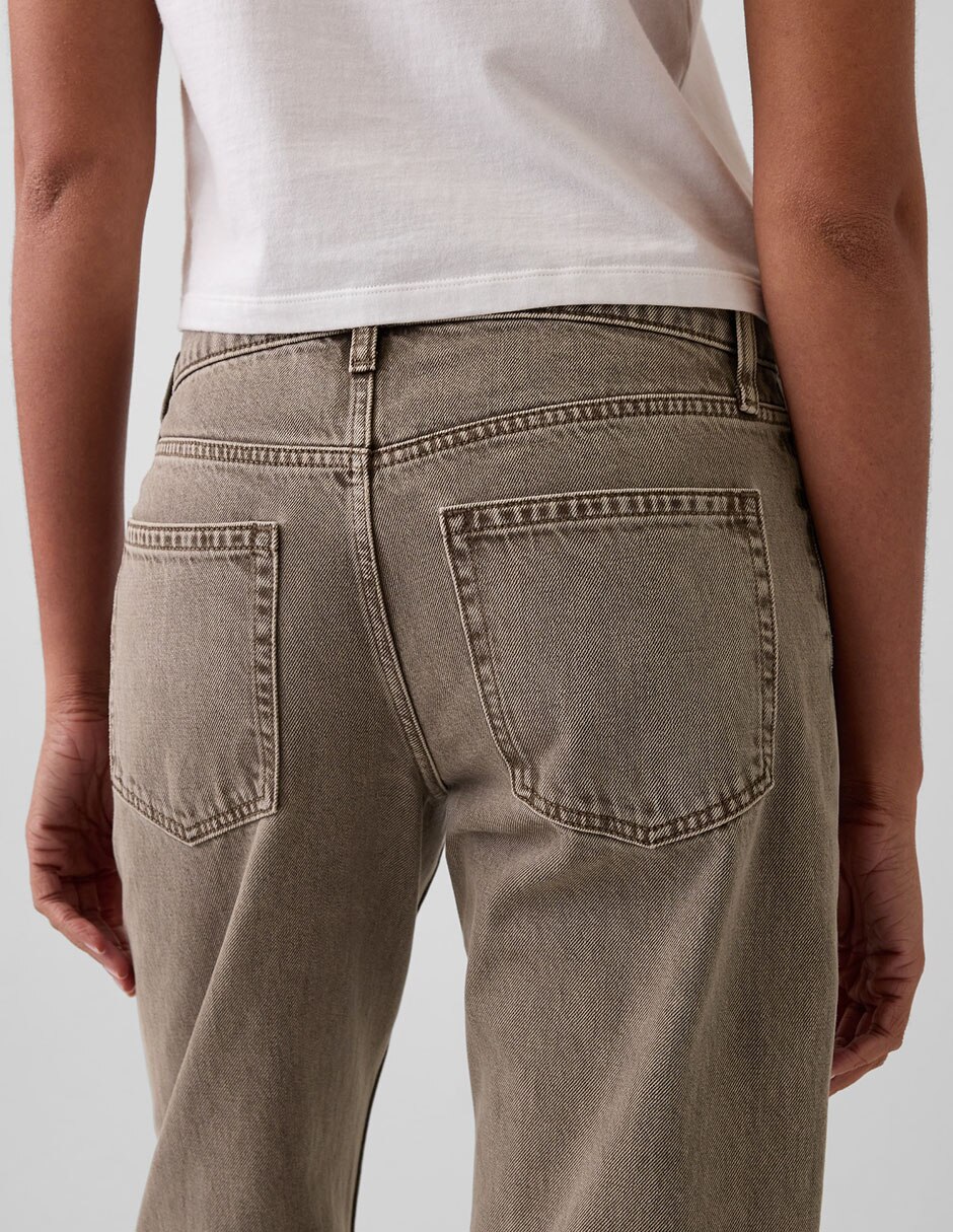Jeans straight corte a la cintura para mujer 5