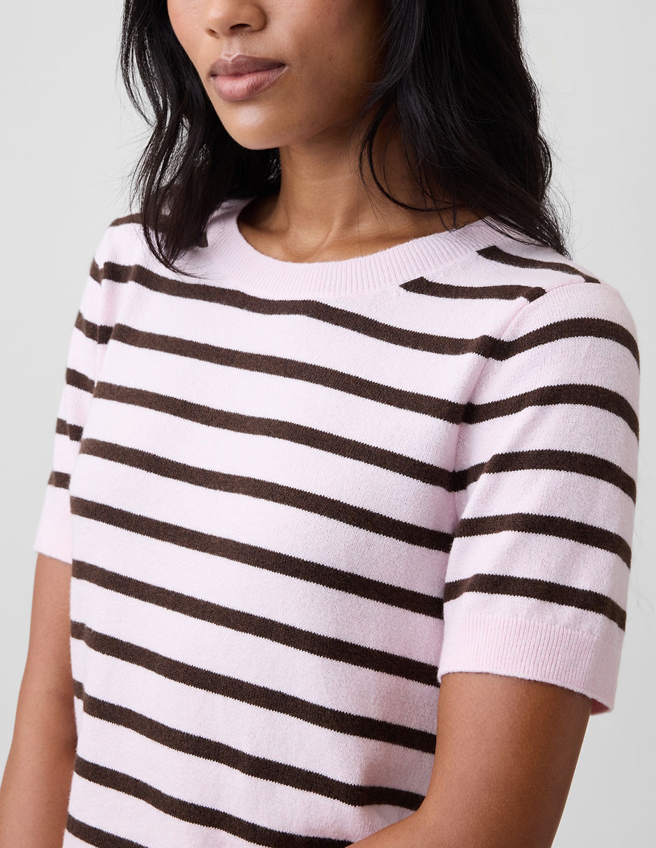Playera manga corta cuello redondo mujer 4
