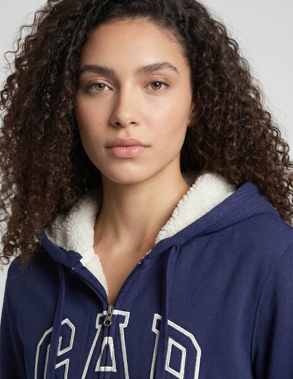 Sudadera con capucha y bolsa para mujer 3