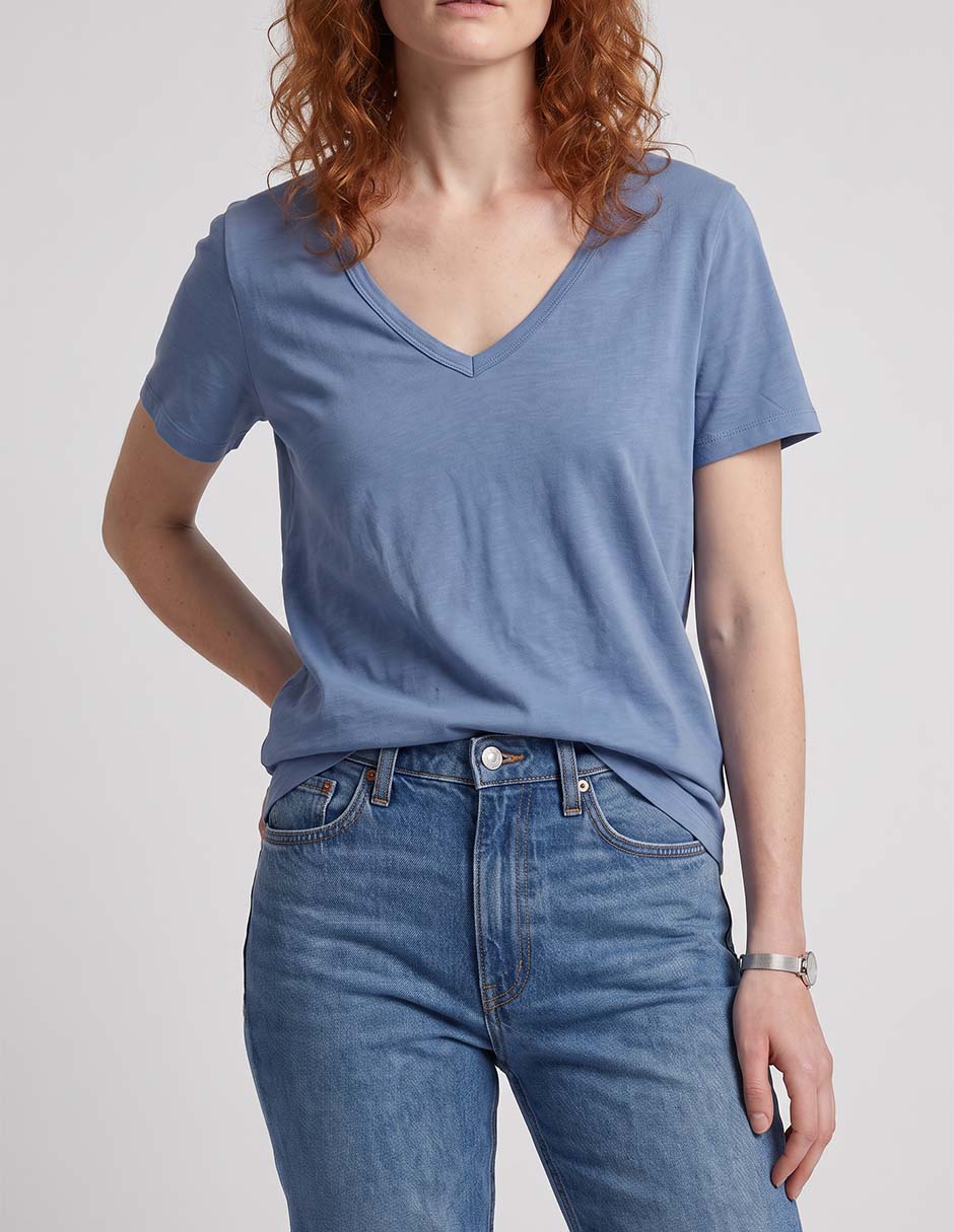 Playera manga corta cuello v para mujer